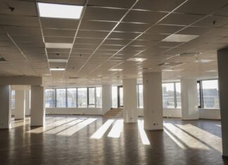 Зачем покупать нежилые помещения? Зачем покупать нежилые помещения?