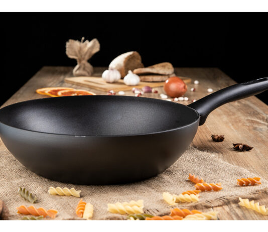 Рулонные шторы и жалюзи: комфорт, стиль и практичность в одном решении Что такое сковорода WOK?