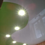 Как происходит установка светильников в подвесной потолок? Как происходит установка светильников в подвесной потолок?