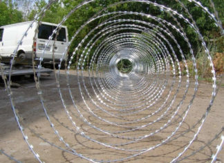 Где приобрести качественную колючую проволоку? Где приобрести качественную колючую проволоку?