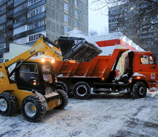 Очистка от снега: что нужно знать и как заказать услугу Очистка снега: что нужно знать и как заказать услугу