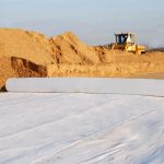 Для чего нужен геотекстиль и как его использовать? Для чего нужен геотекстиль и как его использовать?