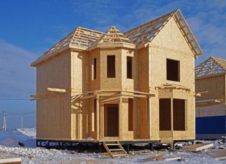 СИП-панели в строительстве загородных домов: преимущества и особенности