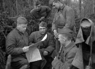 База Ветеранов Великой Отечественной войны: сохранение исторической памяти 7188-5738704