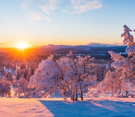 Зимняя сказка — где провести красивую зиму?