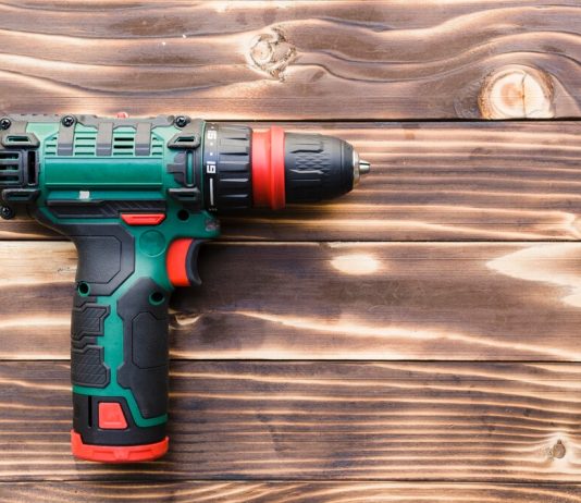 Высокая мощность и удобство: шуруповерты аккумуляторные 18В