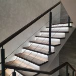 Заказать зашивку лестниц: Качество и стиль от ЧПТУП «Галерея Лестниц»