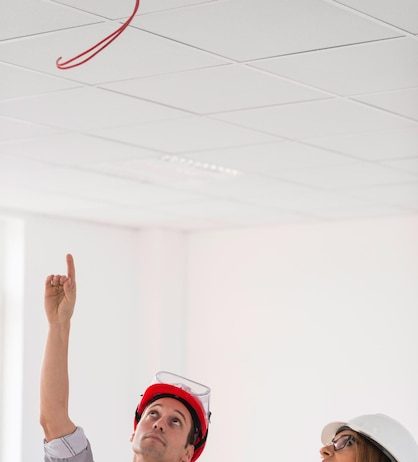 Как правильно выбрать и установить натяжные потолки