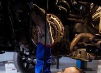 Что включает в себя техническое обслуживание автомобиля