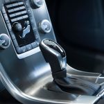 Стоимость автомобилей с автоматической коробкой передач в 2023 году