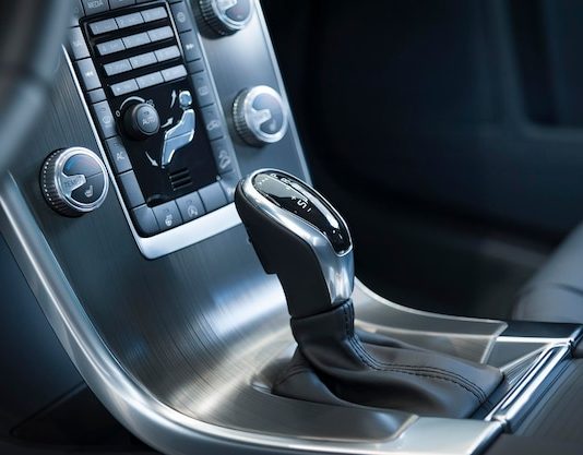 Стоимость автомобилей с автоматической коробкой передач в 2023 году