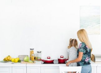 Оригинальные идеи для оформления стен на кухне