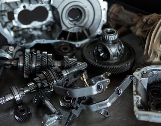 Преимущества автомобилей с атмосферными двигателями и механическими коробками передач