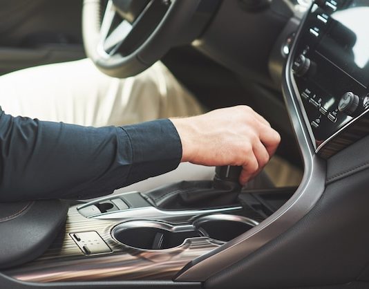 Ручная коробка передач в автомобилях особенности и преимущества