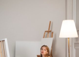 Идеи для обустройства уютной маленькой гостиной