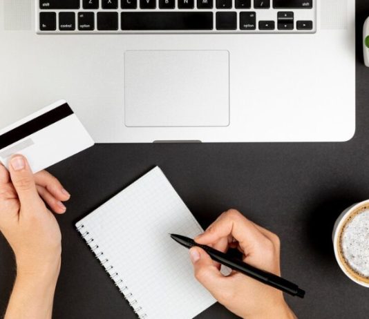 Кредит в 20 лет: возможности, риски и важные советы