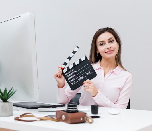 Как стать видеомонтажером и стоит ли покупать онлайн-курсы?