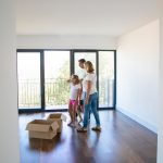 Декоративные элементы на окна — обзор вариантов