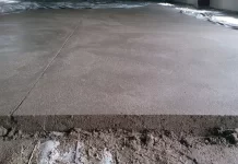 Пескобетонная стяжка пола: технология и преимущества