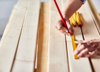 Почему обрезная доска — лучший выбор для строительства и отделки