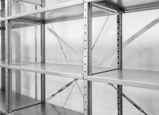 Обзор рынка металлических стеллажей в Москве: современные решения для бизнеса и их преимущества