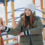 Промо-одежда для зимы: что нужно учесть при заказе формы с логотипом