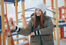 Промо-одежда для зимы: что нужно учесть при заказе формы с логотипом